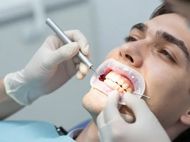 Co pomáhá na bělení zubů? Praktické rady a efektivní metody