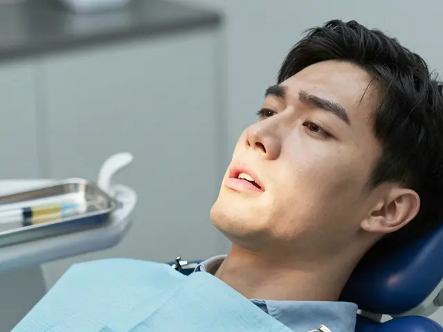 Jak dlouho vydrží injekce u zubaře? Co ovlivňuje její trvání a kdy je potřeba opakovat?