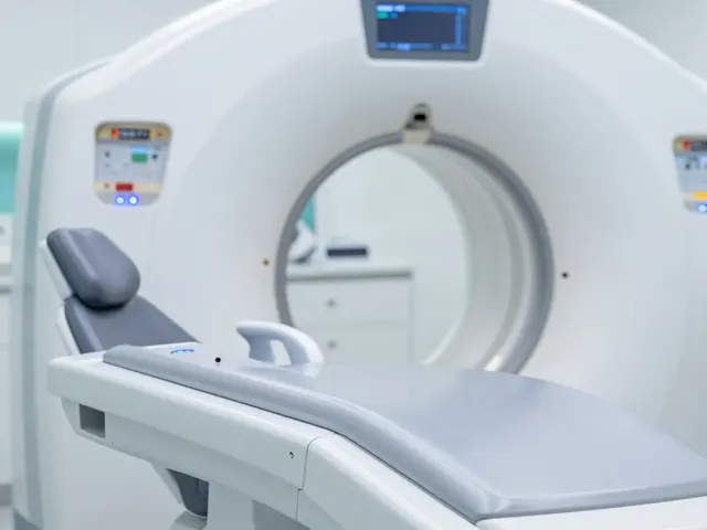 Kolik stojí kompletní náhrada zubů? Přehled cen implantátů a korunek pro rok 2026